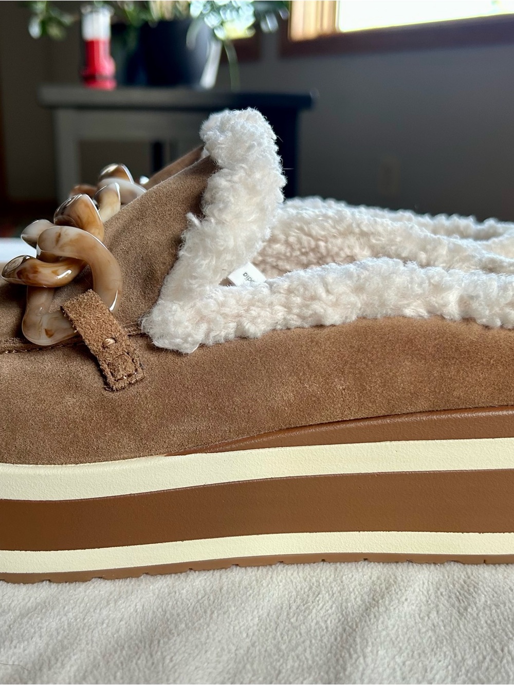Women's Dolce Vita Jamey Tan Suede Platform Loafers with Shearling Trim Sz 7.5 - Picture 3 of 7